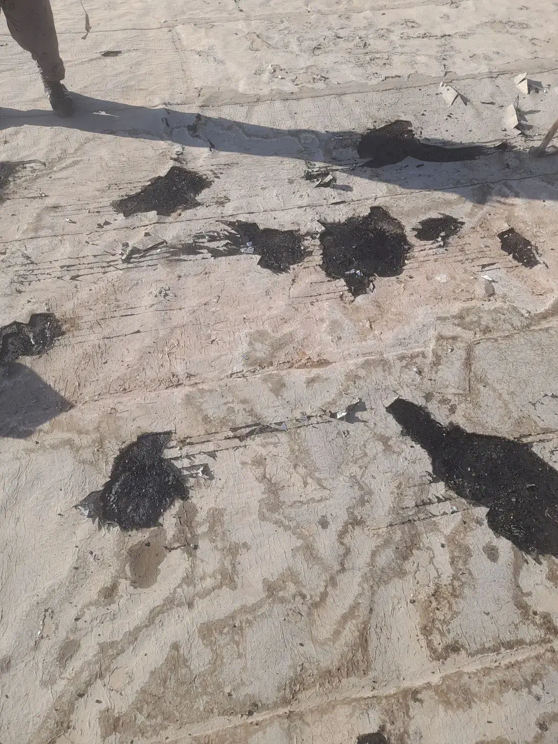 نصب ایزوگام وقیر گونی در بروجرد و روستاهای اطراف|خدمات پیشه و مهارت|بروجرد, |دیوار