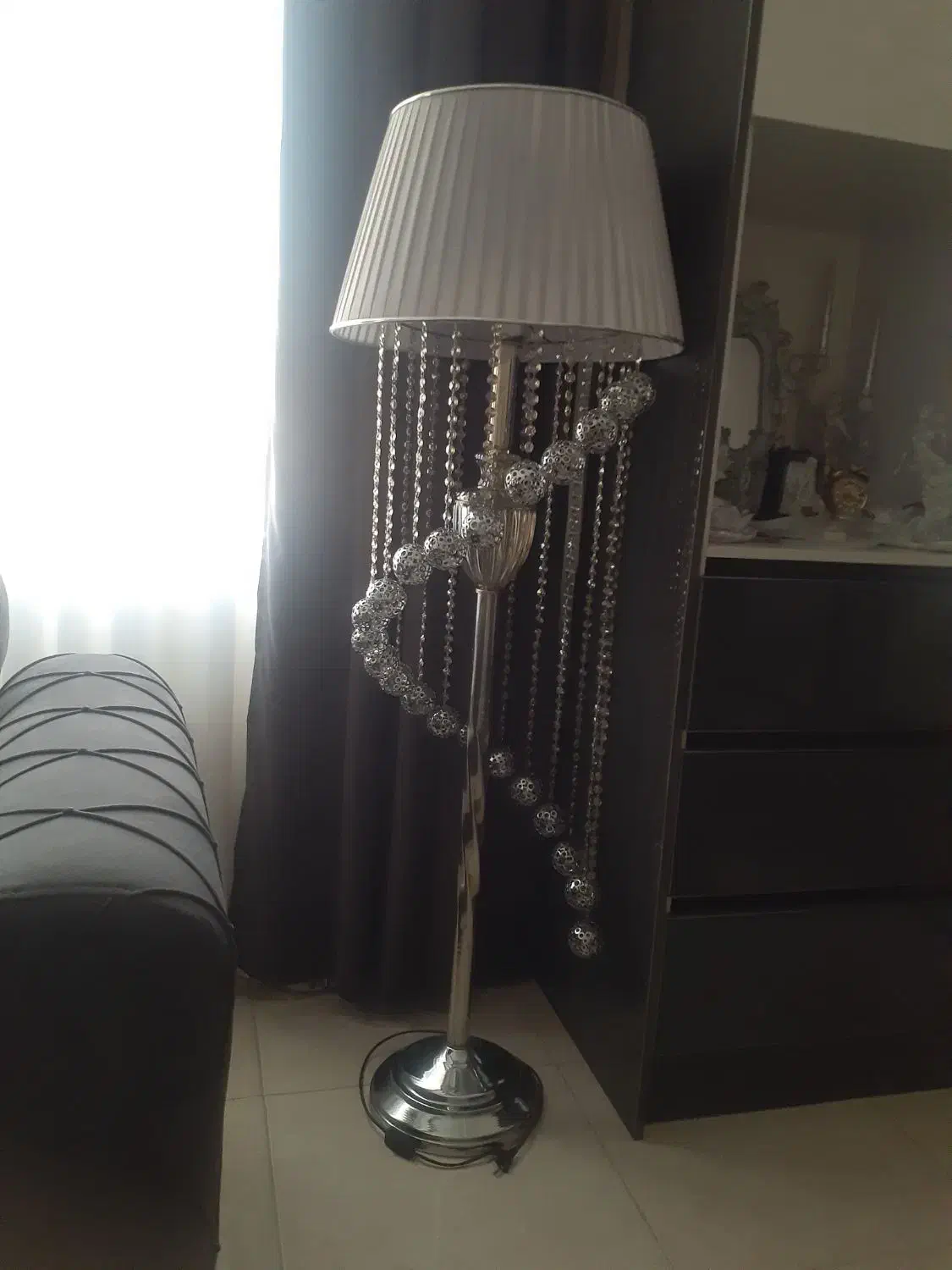 آباژور کنار سالنی|چراغ خواب و آباژور|تهران, هفده شهریور|دیوار