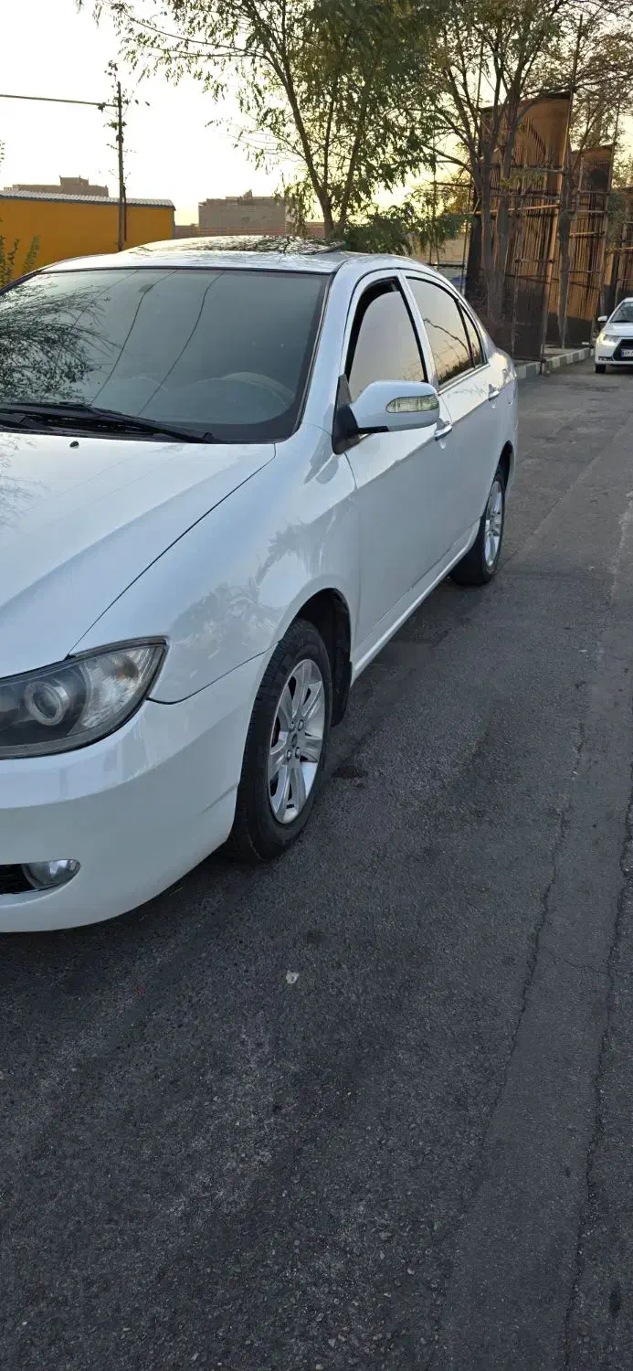 لیفان 620 کارمندی|خودرو سواری و وانت|مشهد, بهارستان|دیوار