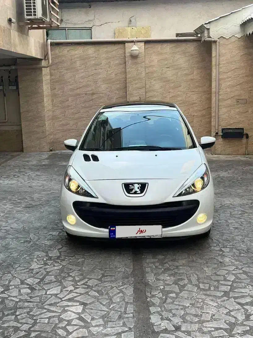 ۲۰۷ پانا مدل ۱۴۰۰ مشابه صفر استثنایی|خودرو سواری و وانت|رشت, معلم|دیوار