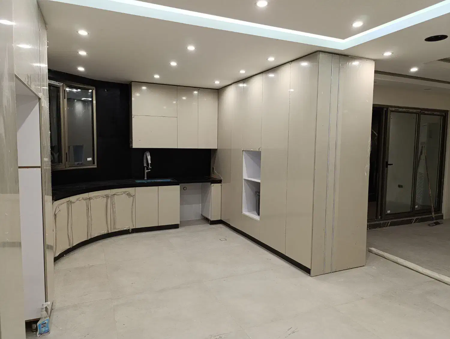 کابینت کمد دیواری تعمیرات وتغیرات|خدمات پیشه و مهارت|صدرا-فارس, فاز ۱|دیوار