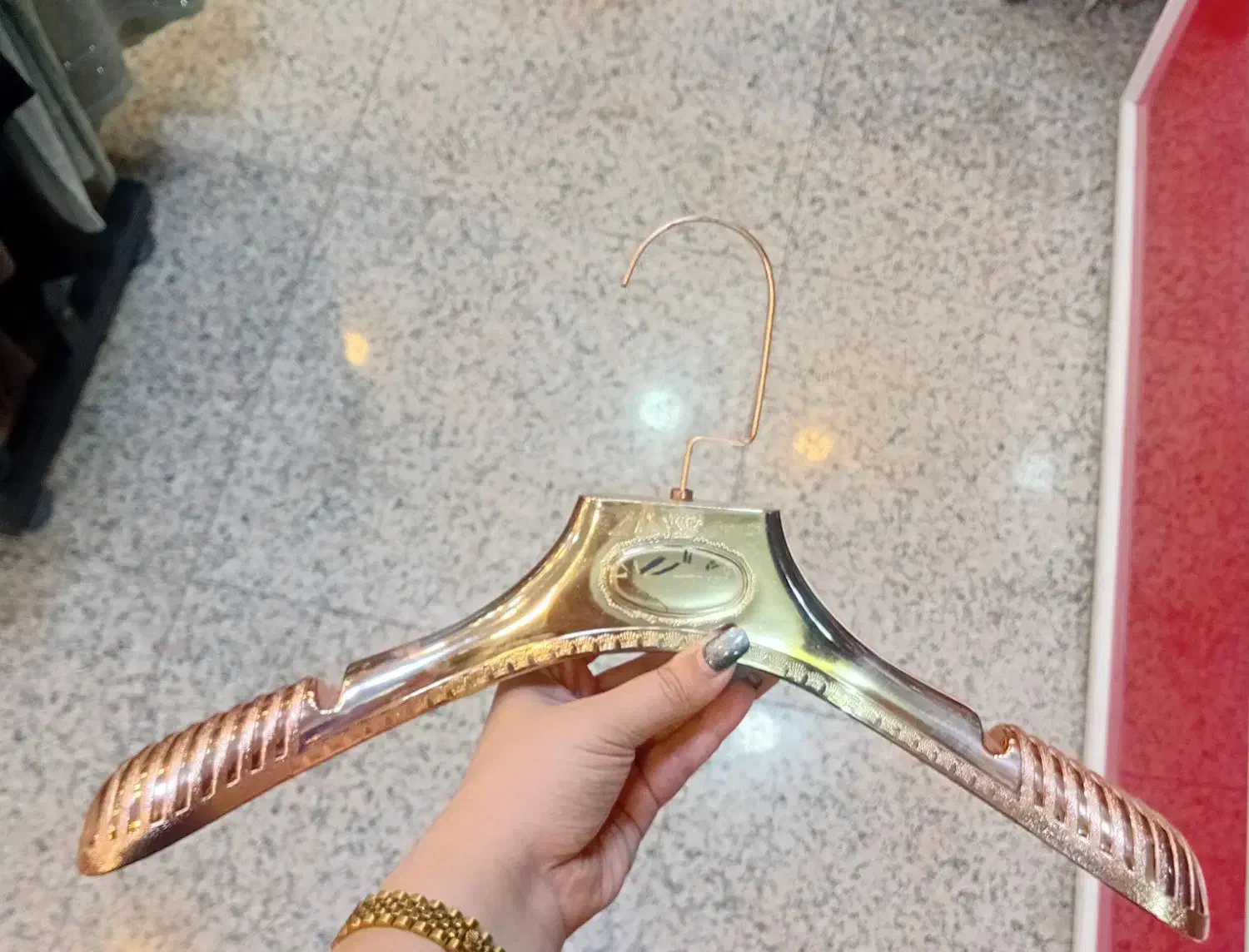 جوب لباسی|فروشگاه و مغازه|قشم, |دیوار