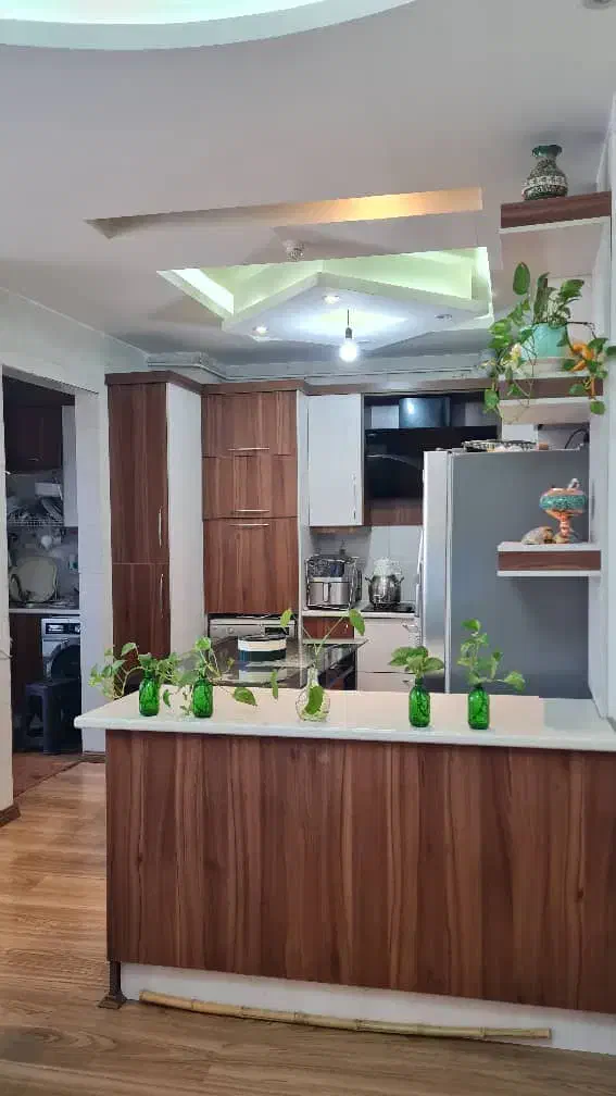 آپارتمان / مسکونی / ۱۴۰ متری / منظریه|اجارهٔ آپارتمان|رشت, منظریه|دیوار