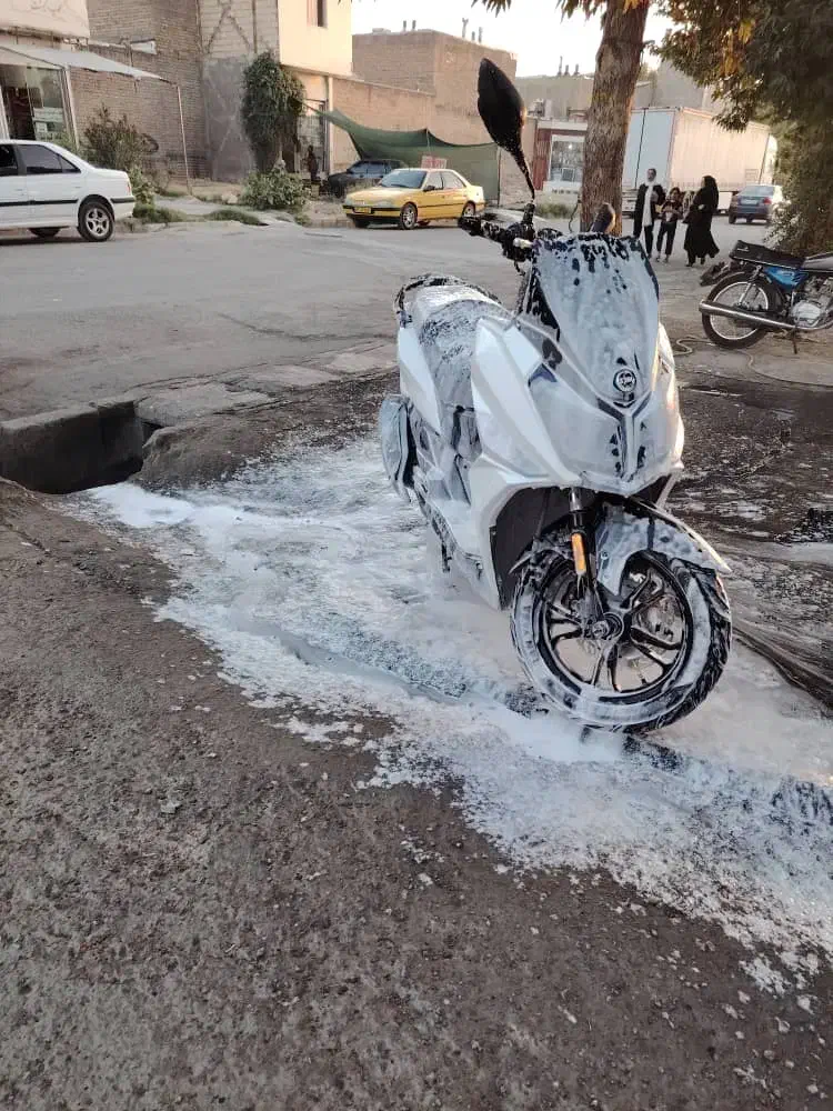 j200مدل1403|موتورسیکلت|خرم‌آباد, |دیوار