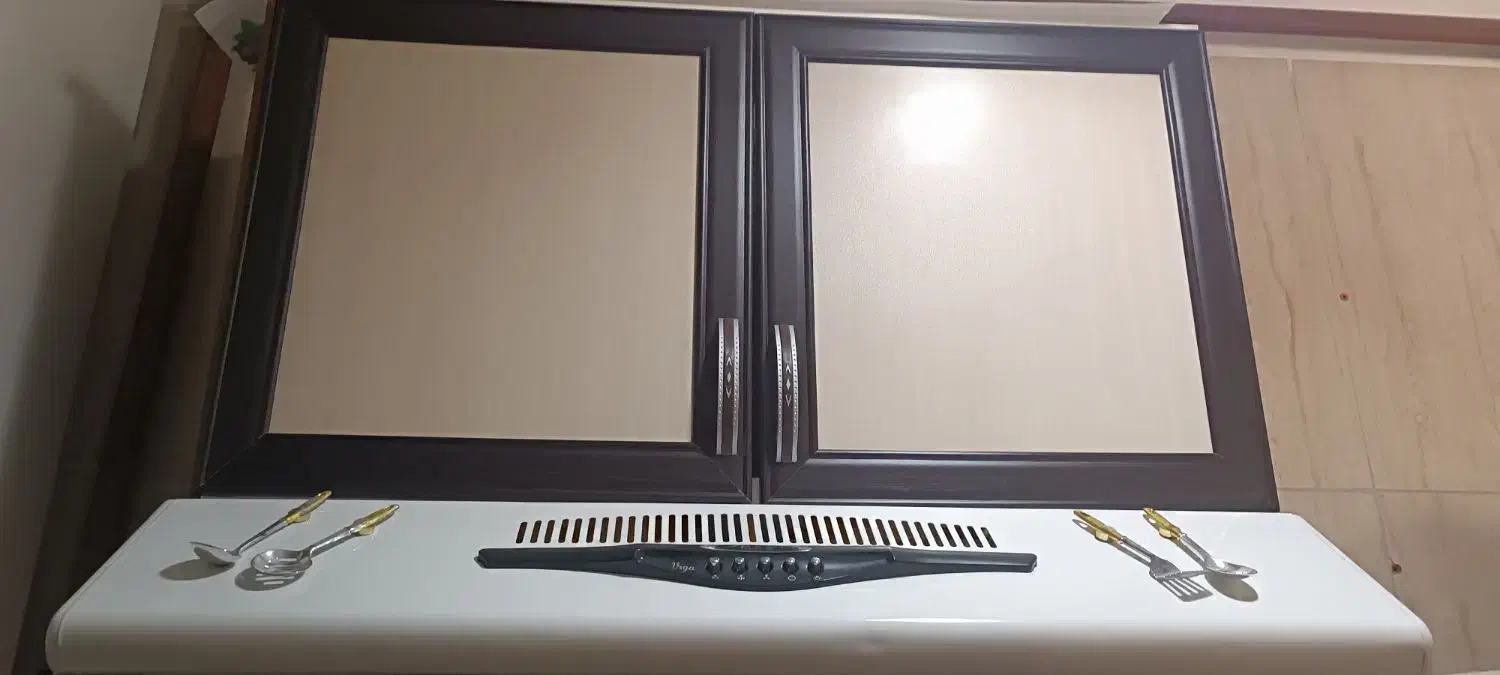 کابینت و گاز و هود دست دوم|آب‌چکان و نظم‌دهنده ظروف|تبریز, |دیوار