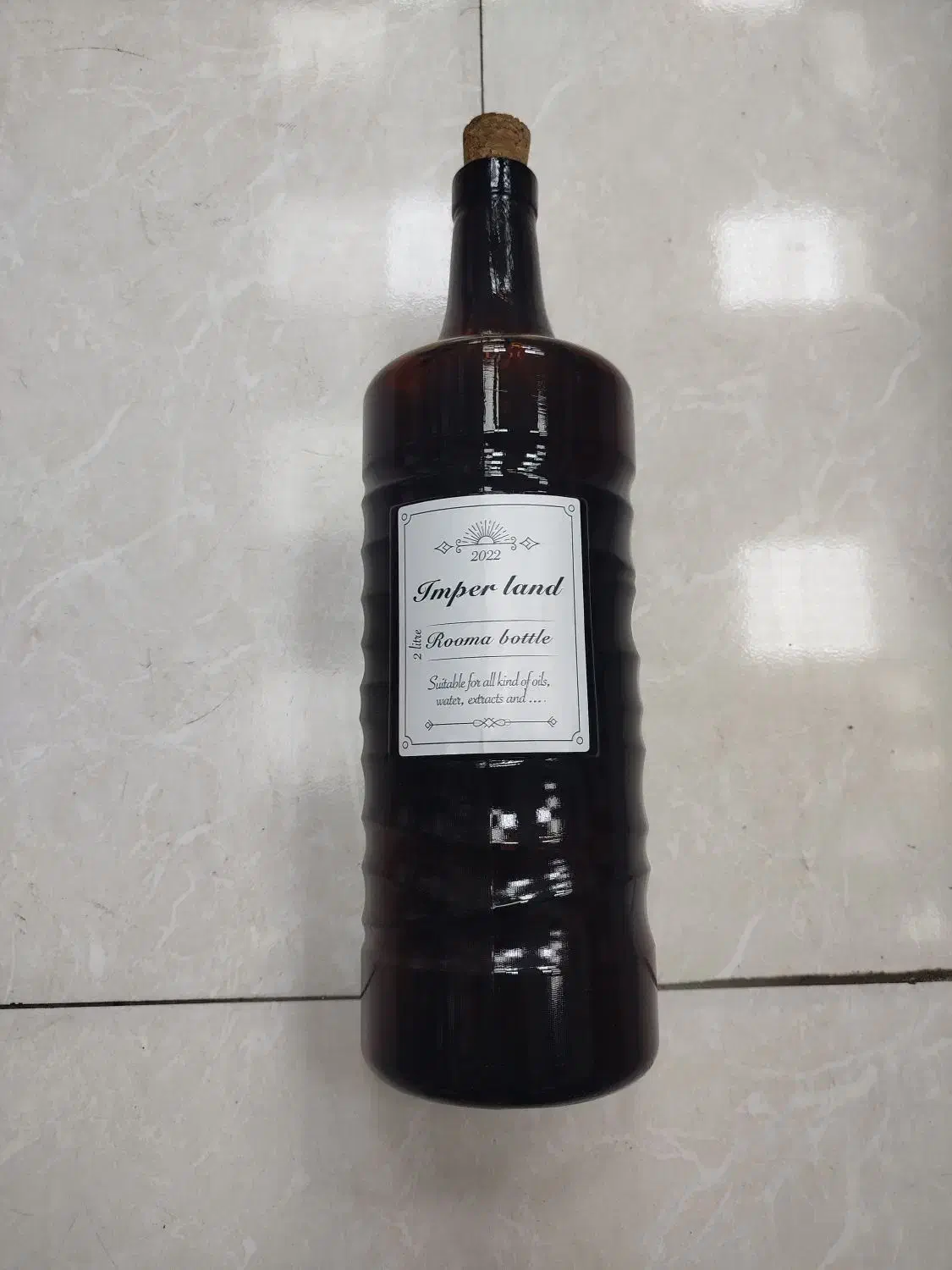 بطری 2 لیتری|ظروف نگهدارنده، پلاستیکی، یک‌بارمصرف|آفتاب, |دیوار