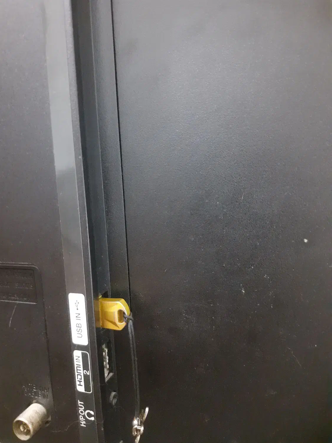 ال ای دی ۴۳ اینچ  ال جی  اصل کُره|تلویزیون و پروژکتور|گرگان, |دیوار