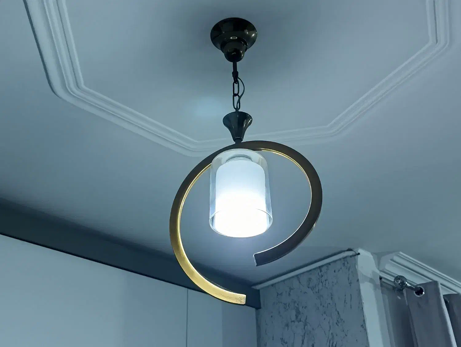 لوستر حبابی. و آویزی|لوستر و چراغ آویز|بیرجند, |دیوار