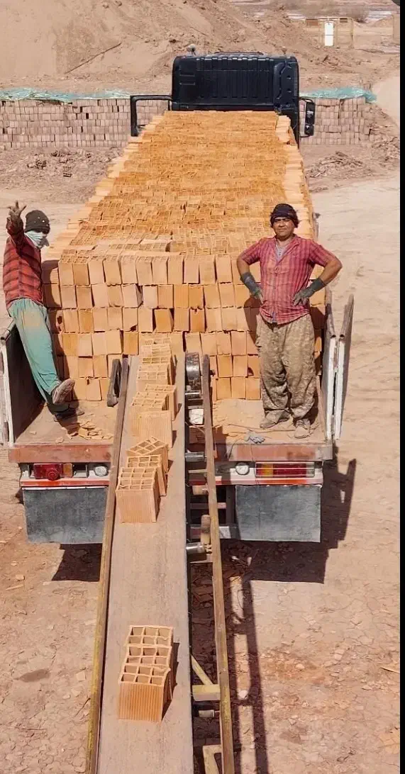 نمایندگی فروش انواع تیغه، آجر ، سفال|مصالح و تجهیزات ساختمان|بم, |دیوار