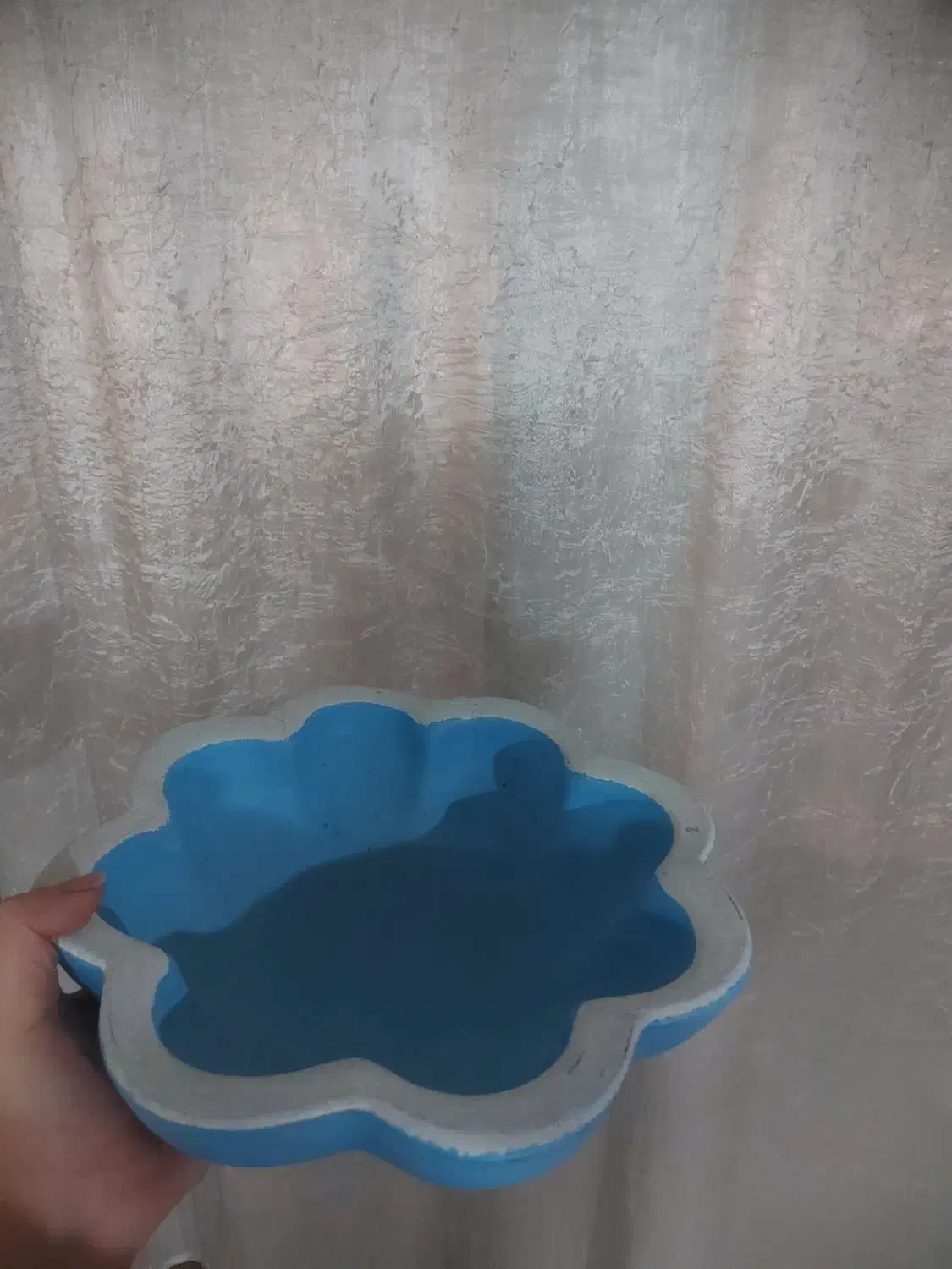 حوض ماهی|گل و گیاه طبیعی|اصفهان, شاهد|دیوار