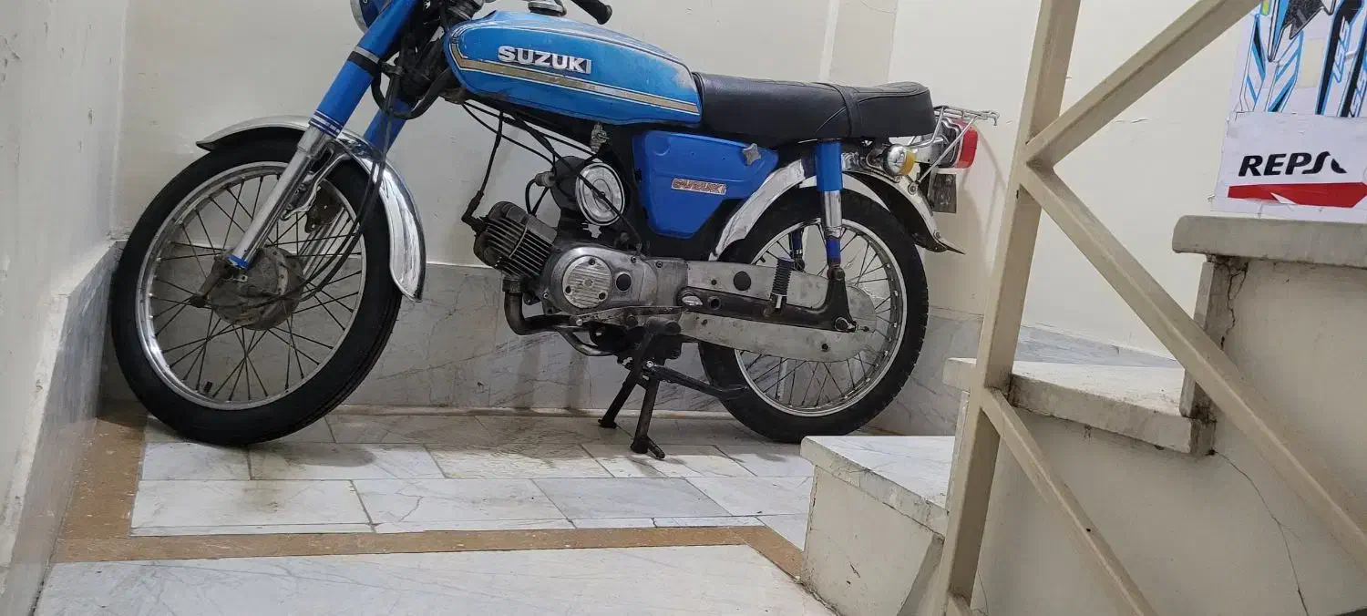 سوزوکی A80 کلکسیونی|موتورسیکلت|تهران, قلمستان|دیوار