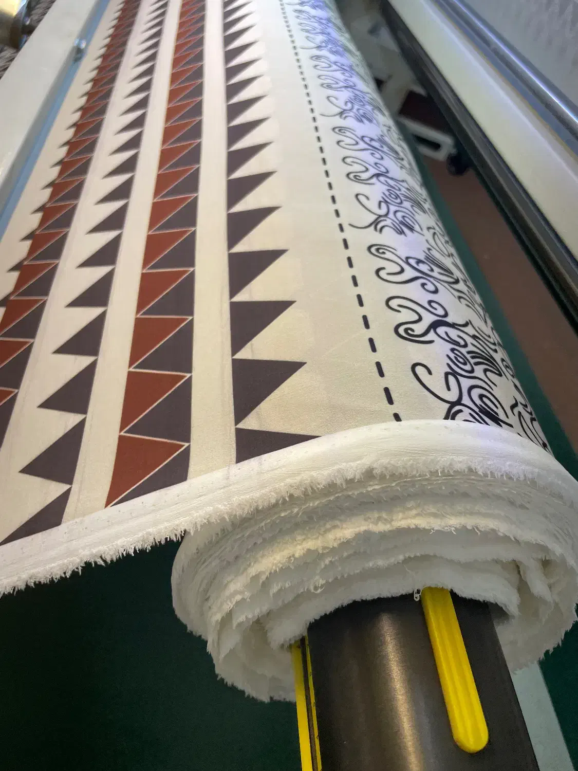 چاپ دیجیتال پارچه سابلیمیشن|خدمات پیشه و مهارت|تهران, شهرک صادقیه|دیوار