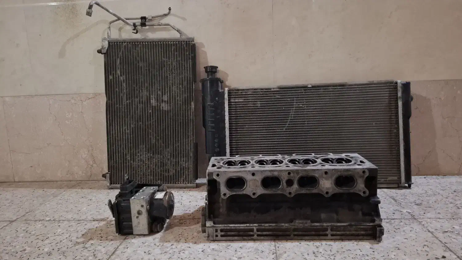 سرسیلندر 7 رادیاتور آب کولر وبلوکabs|قطعات یدکی و لوازم جانبی|اهواز, پردیس|دیوار