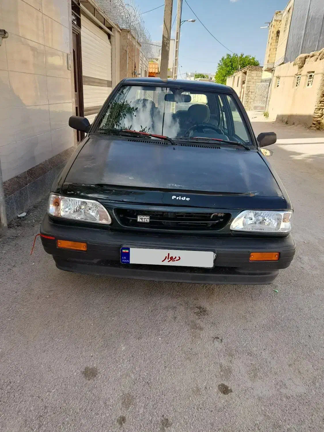 ماشینپرایدهاچبک|خودرو سواری و وانت|بروجن, |دیوار