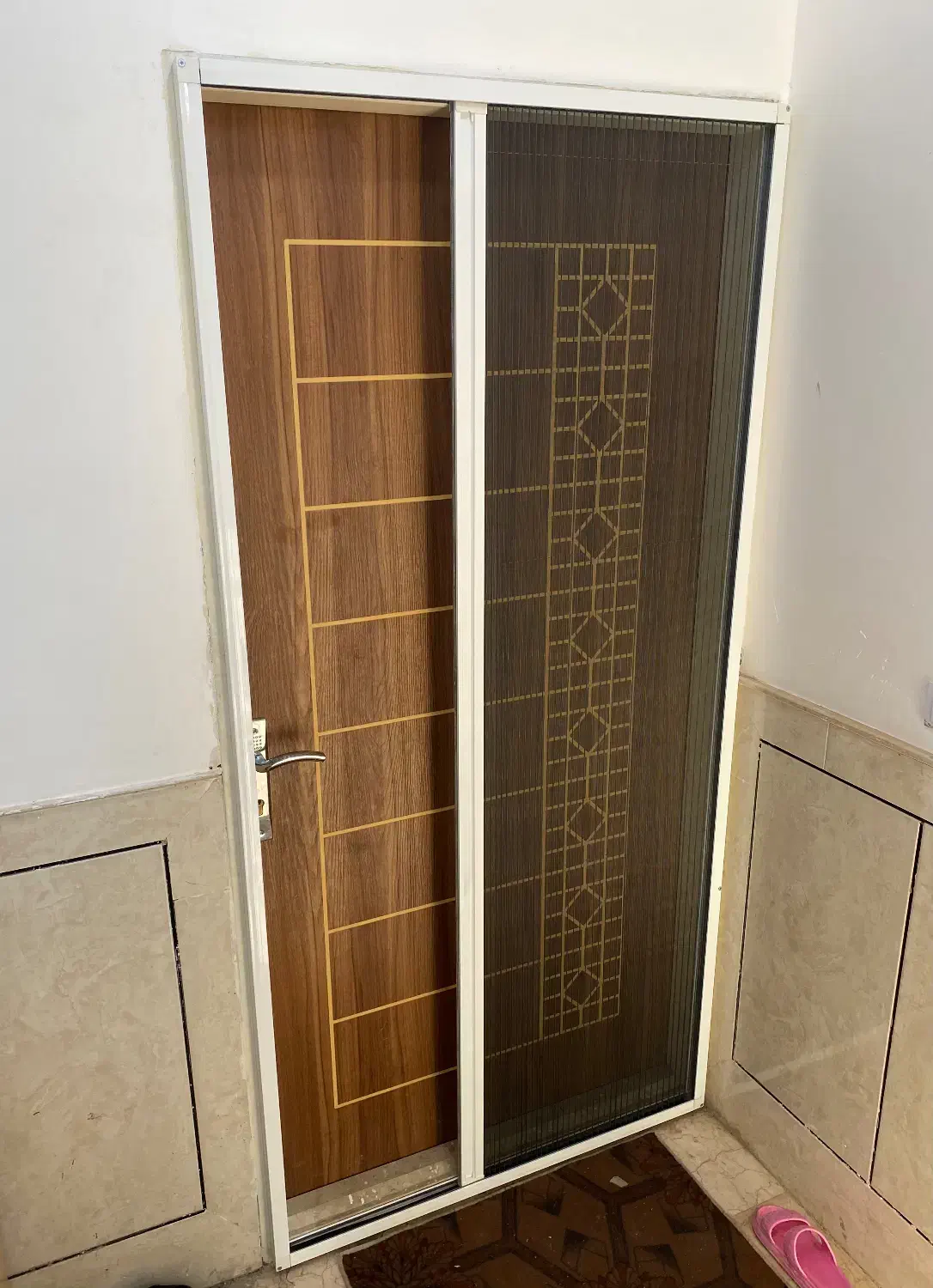 فروش ویژه توری پلیسه|خدمات پیشه و مهارت|کاشان, شهرک صنعتی فتح المبین|دیوار