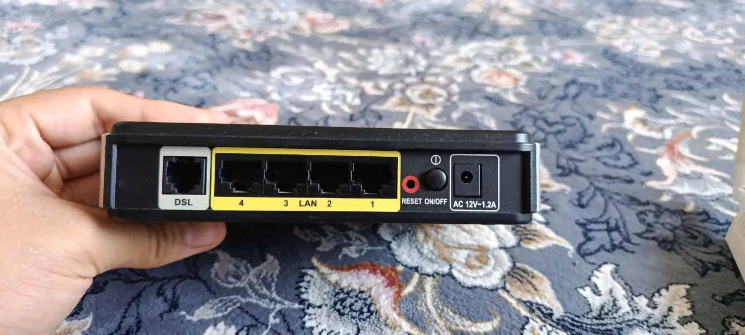 روتر D-Link|مودم و تجهیزات شبکه|اندیشه, شهرک صدف|دیوار