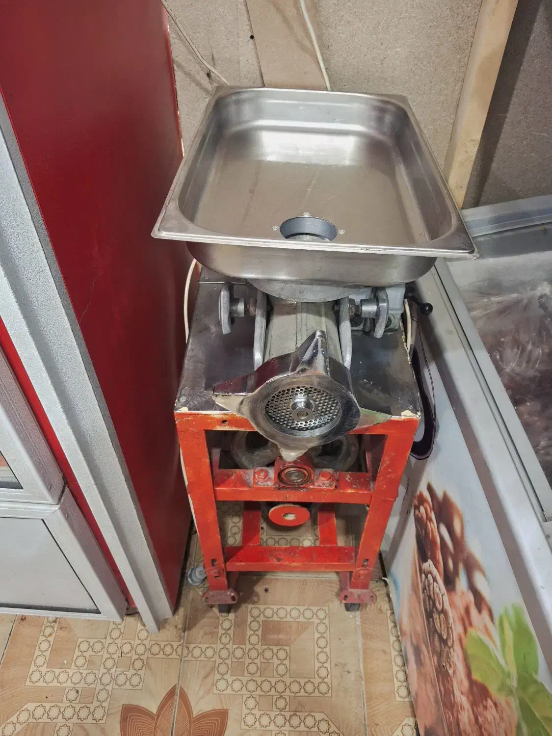 چرخ گوشت صنعتی ۳۲ تمیز|کافی‌شاپ و رستوران|دهدشت, |دیوار