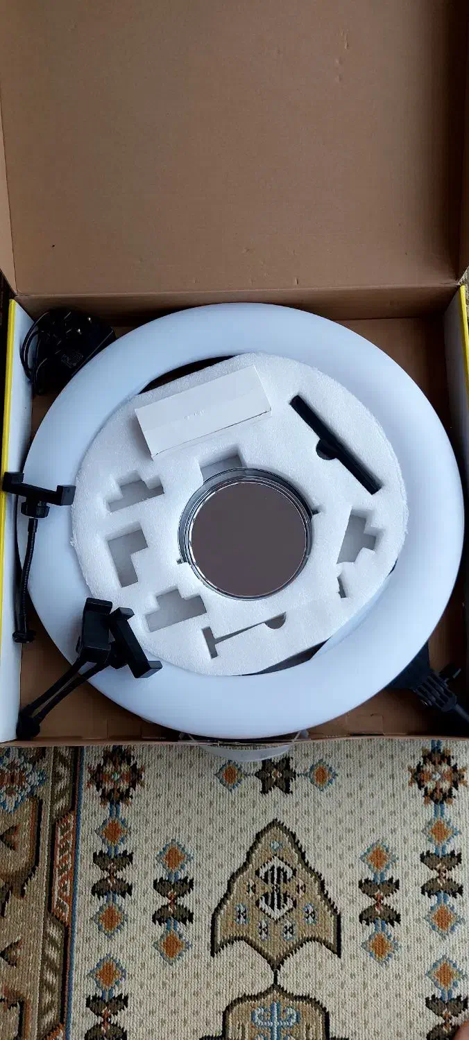 رینگ لایت|دوربین عکاسی و فیلم‌برداری|قوچان, |دیوار