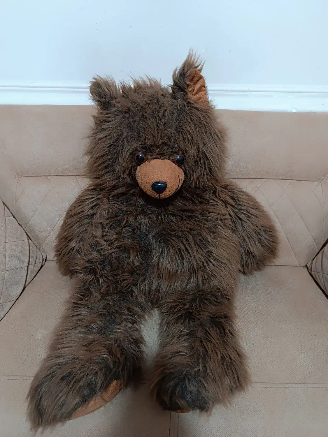 عروسک|اسباببازی بچه|مسجد سلیمان, |دیوار