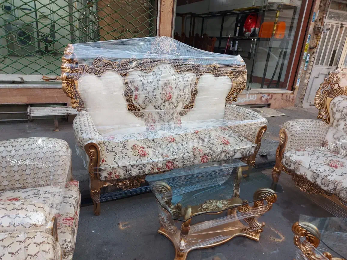 مبل سلطنتی ۷نفره ..مناسب جهیزیه..|مبلمان خانگی و میز عسلی|کرج, شیخ آباد|دیوار