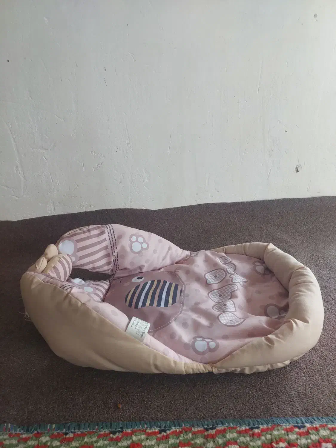 آغوش نوزاد|اسباب و اثاث بچه|پیربازار, |دیوار