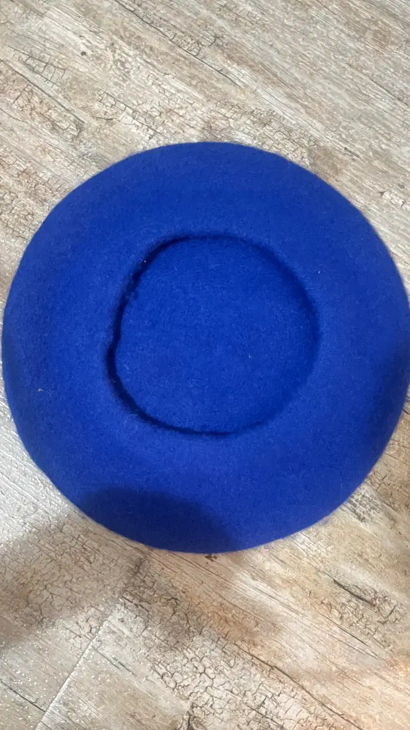 کلاه فرانسوی کنفی|لباس|رشت, توشیبا|دیوار