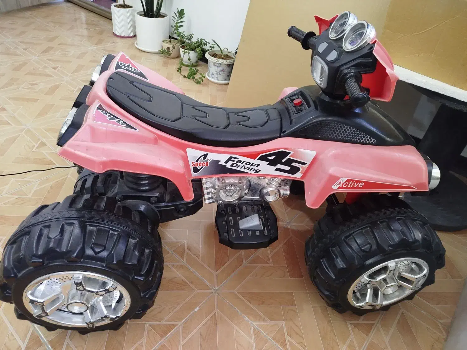 موتور شارژی|اسباب‌بازی بچه|سیرجان, |دیوار