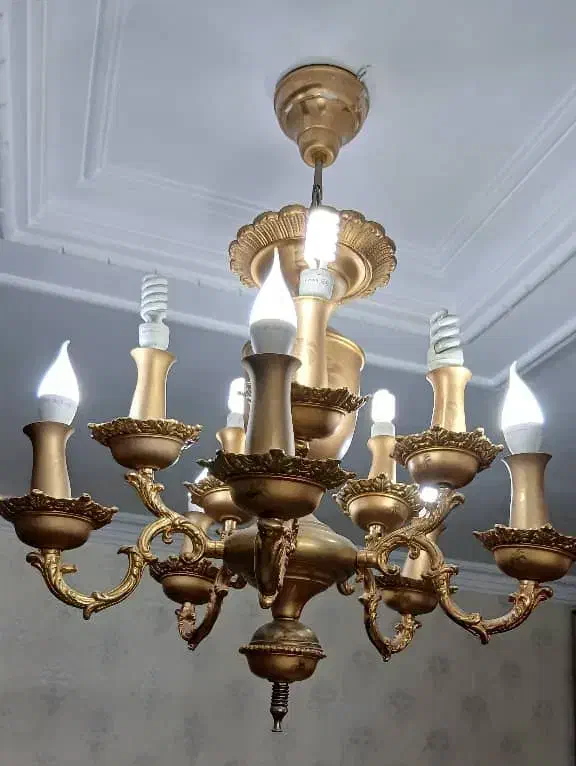 سمساری و ضایعاتی|لوستر و چراغ آویز|اندیشه, اندیشه فاز ۱|دیوار