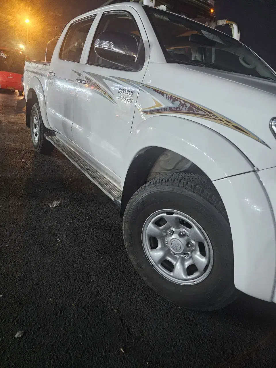 هایلوکس 2015|خودرو سواری و وانت|مشهد, عنصری|دیوار