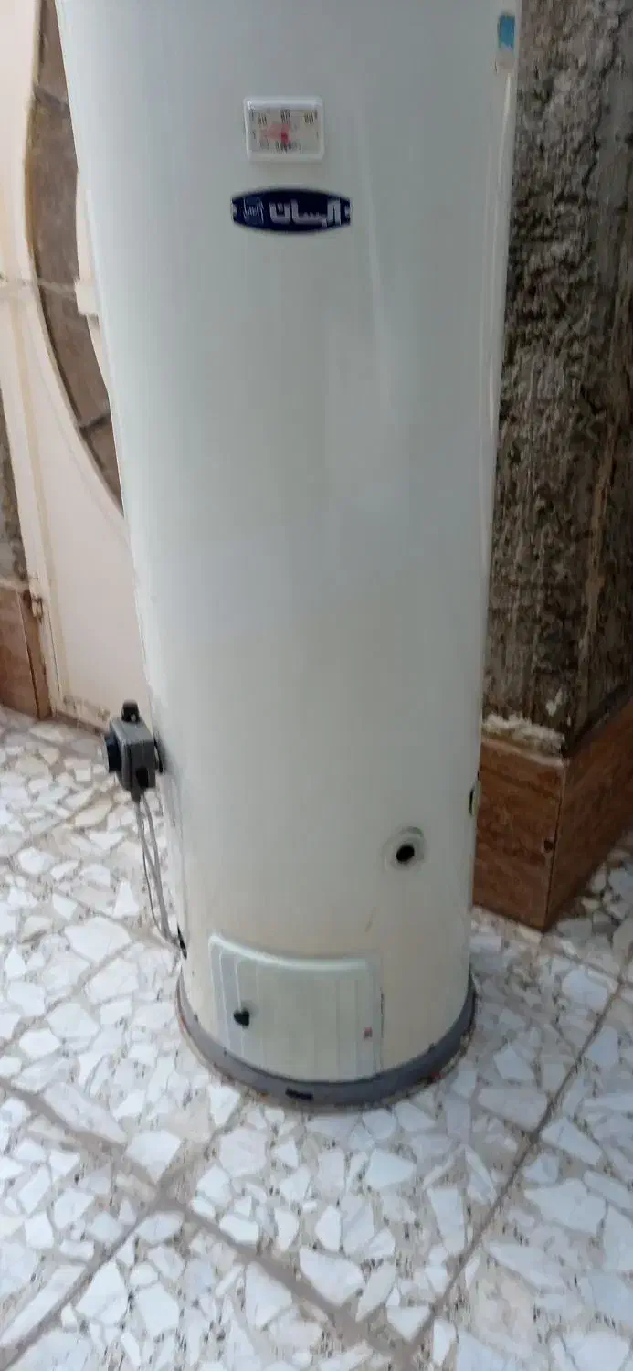 آبگرمکن|آبگرمکن، پکیج، شوفاژ|برخوار, |دیوار