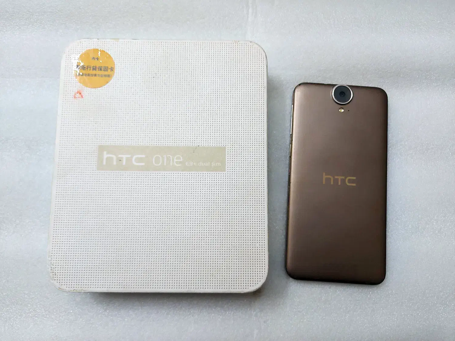 گوشی HTC E9+ dual sim|موبایل|اصفهان, باغ زیار|دیوار