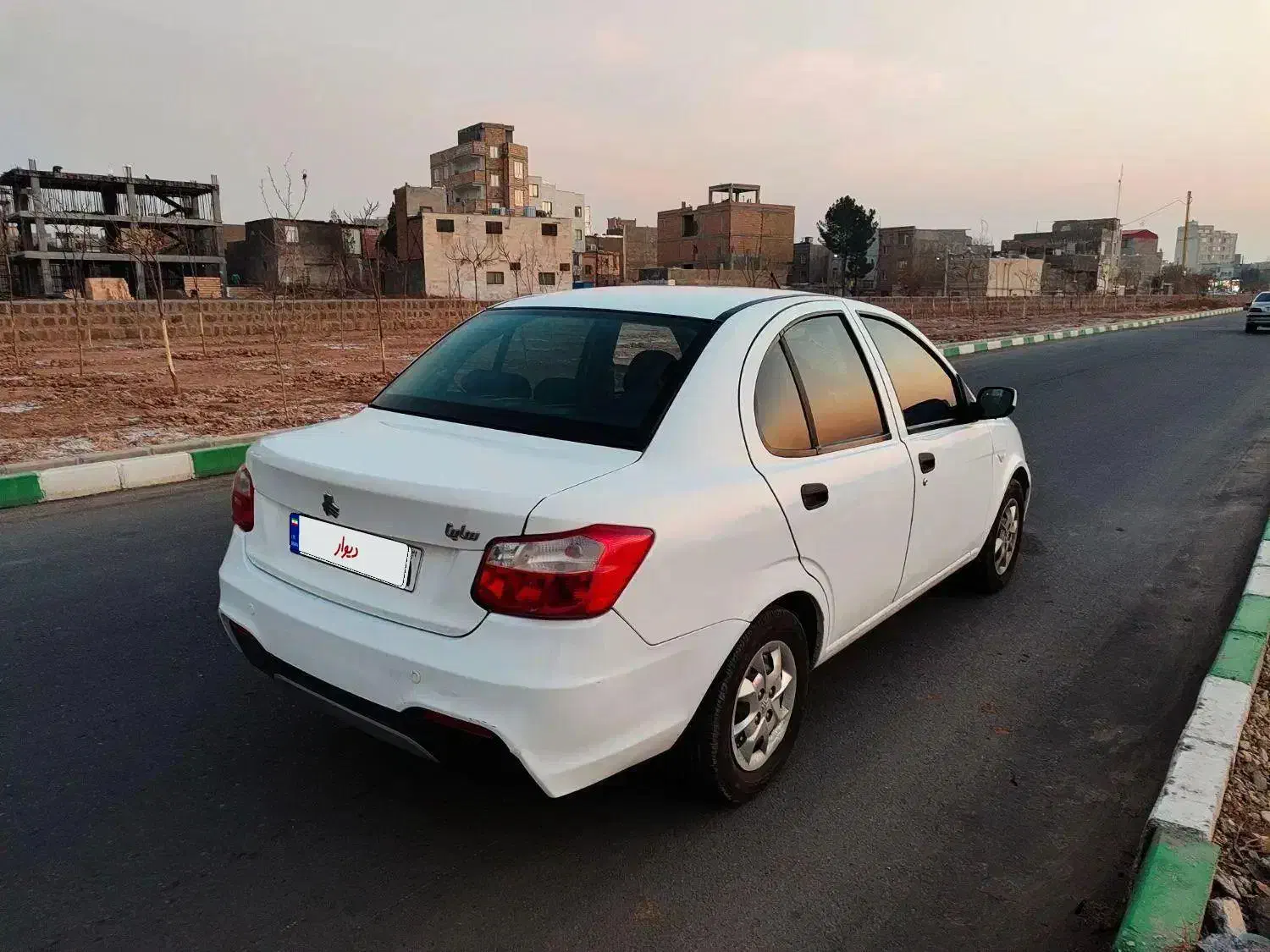 ساینا s مدل 1402|خودرو سواری و وانت|قرچک, مهدیه|دیوار