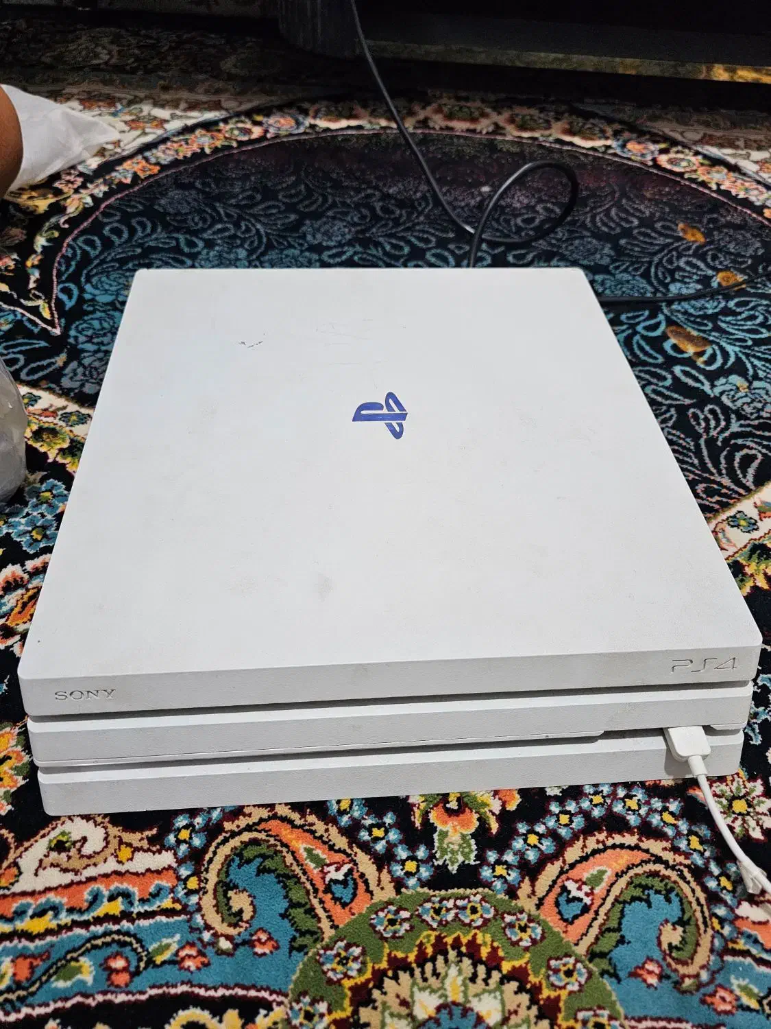 فروش ps4پرو رنگ خاص|کنسول، بازی ویدئویی و آنلاین|سراوان, |دیوار