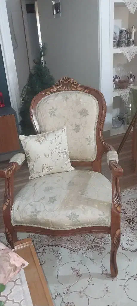 مبل سلطنتی با چوب گردو|مبلمان خانگی و میز عسلی|آکند, |دیوار