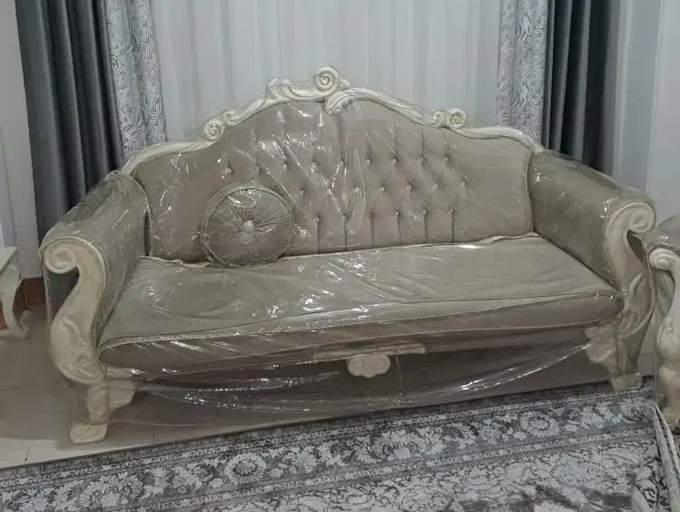 مبل راحتی چوبی|مبلمان خانگی و میز عسلی|رشت, باهنر|دیوار