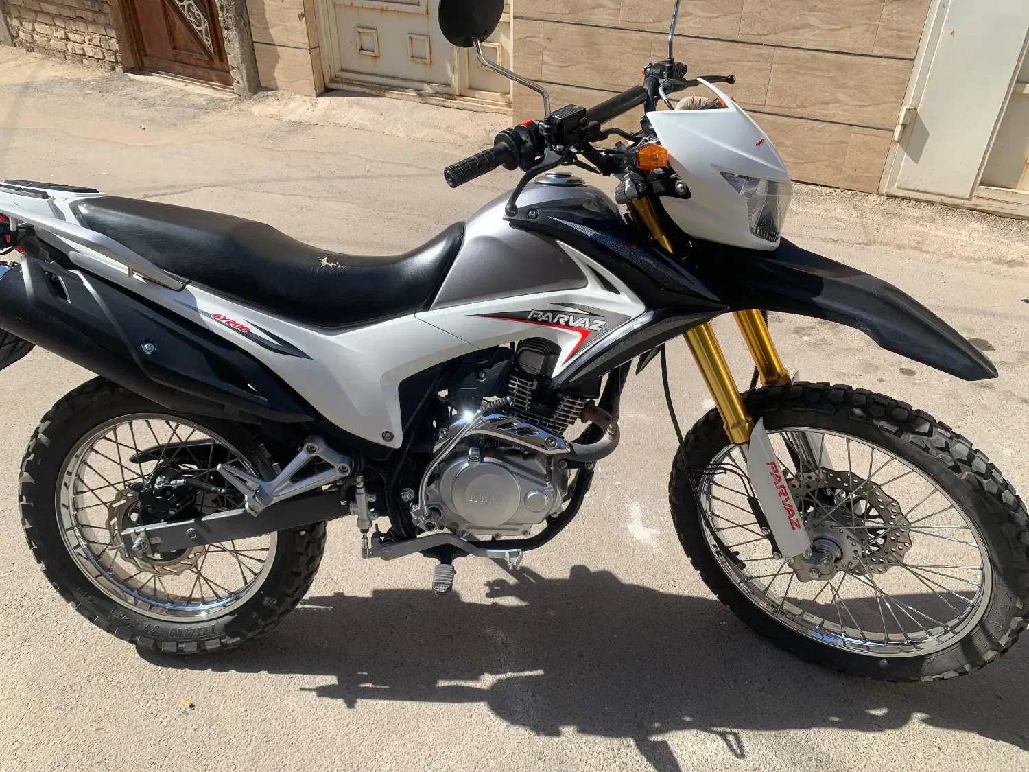 تریل ۲۰۰|موتورسیکلت|یزد, |دیوار