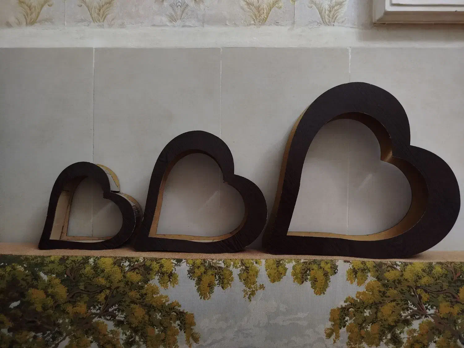 استند دیواری مدل قلبی|کتابخانه، شلف، قفسههای دیواری|تبریز, |دیوار