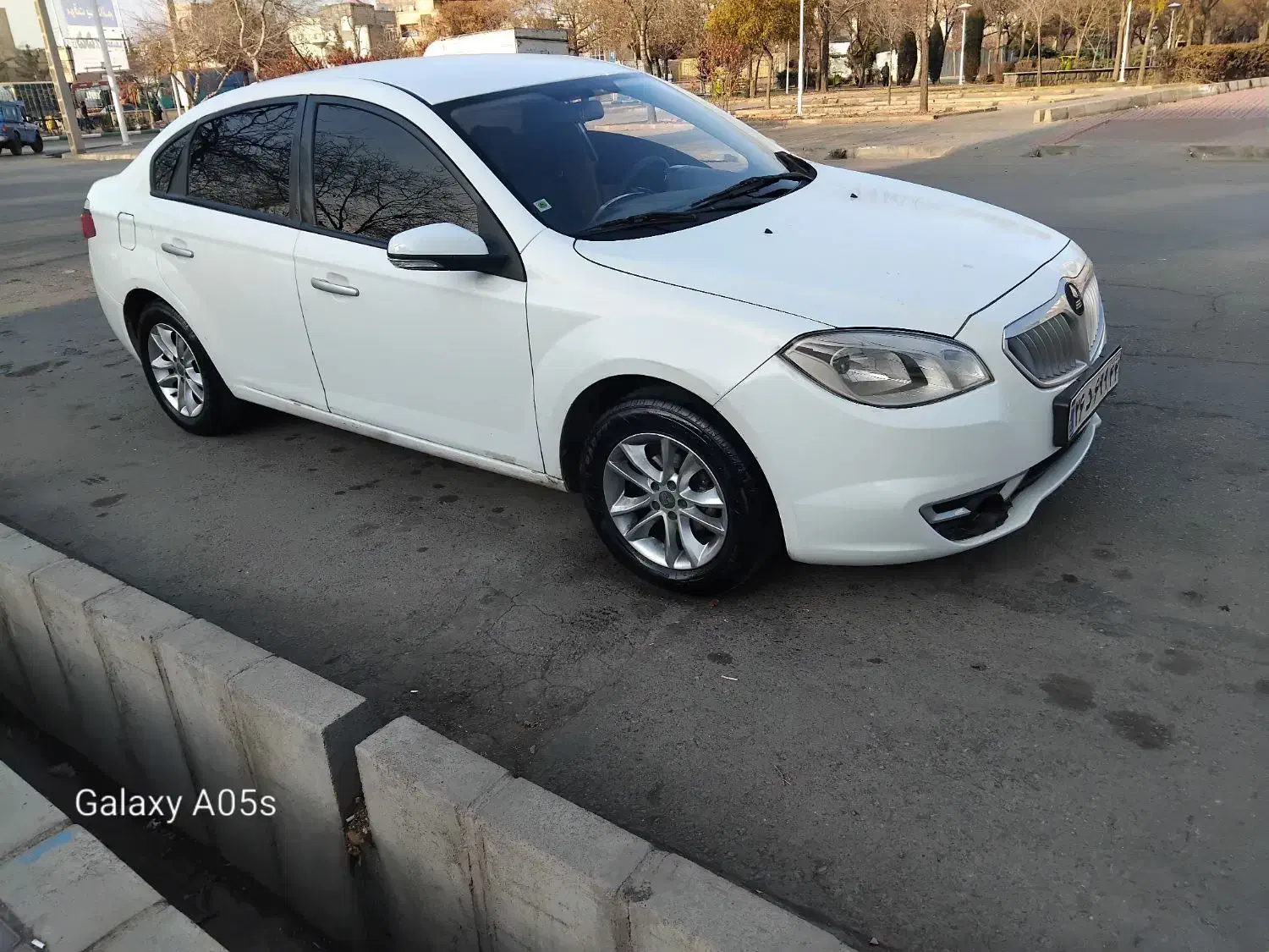 برلیانس مدل 95 بدون رنگ|خودرو سواری و وانت|مشهد, سناباد|دیوار