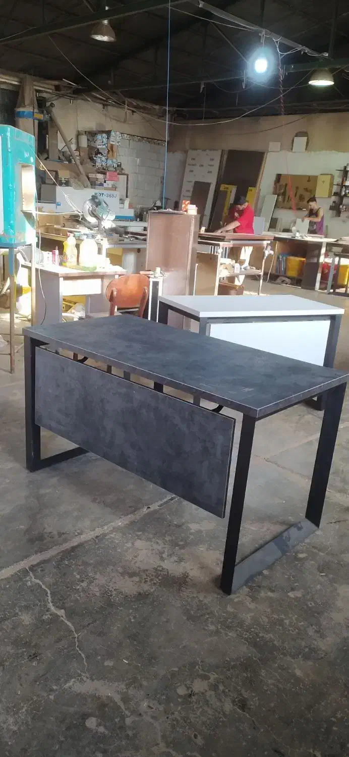 میز نگین طوسی 150*90|دفتر کار|کرج, کارخانه قند|دیوار