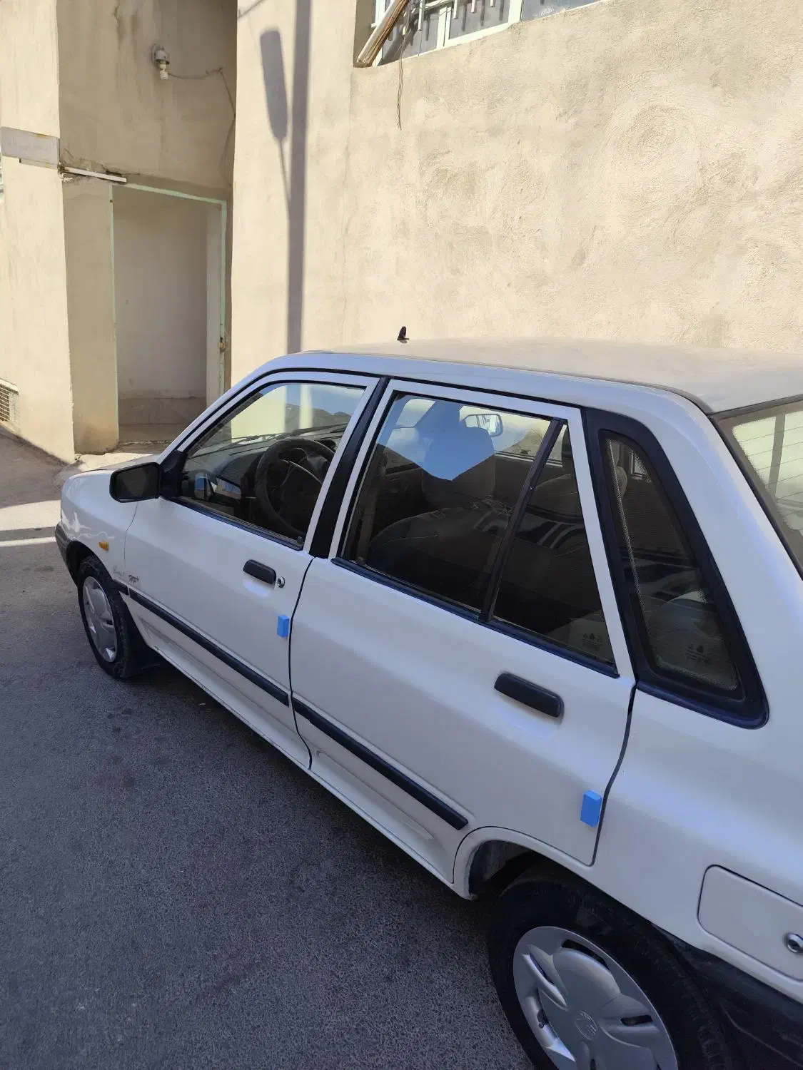 فروش پراید شاسی پلمپ مدل۹۳|خودرو سواری و وانت|آباده, |دیوار