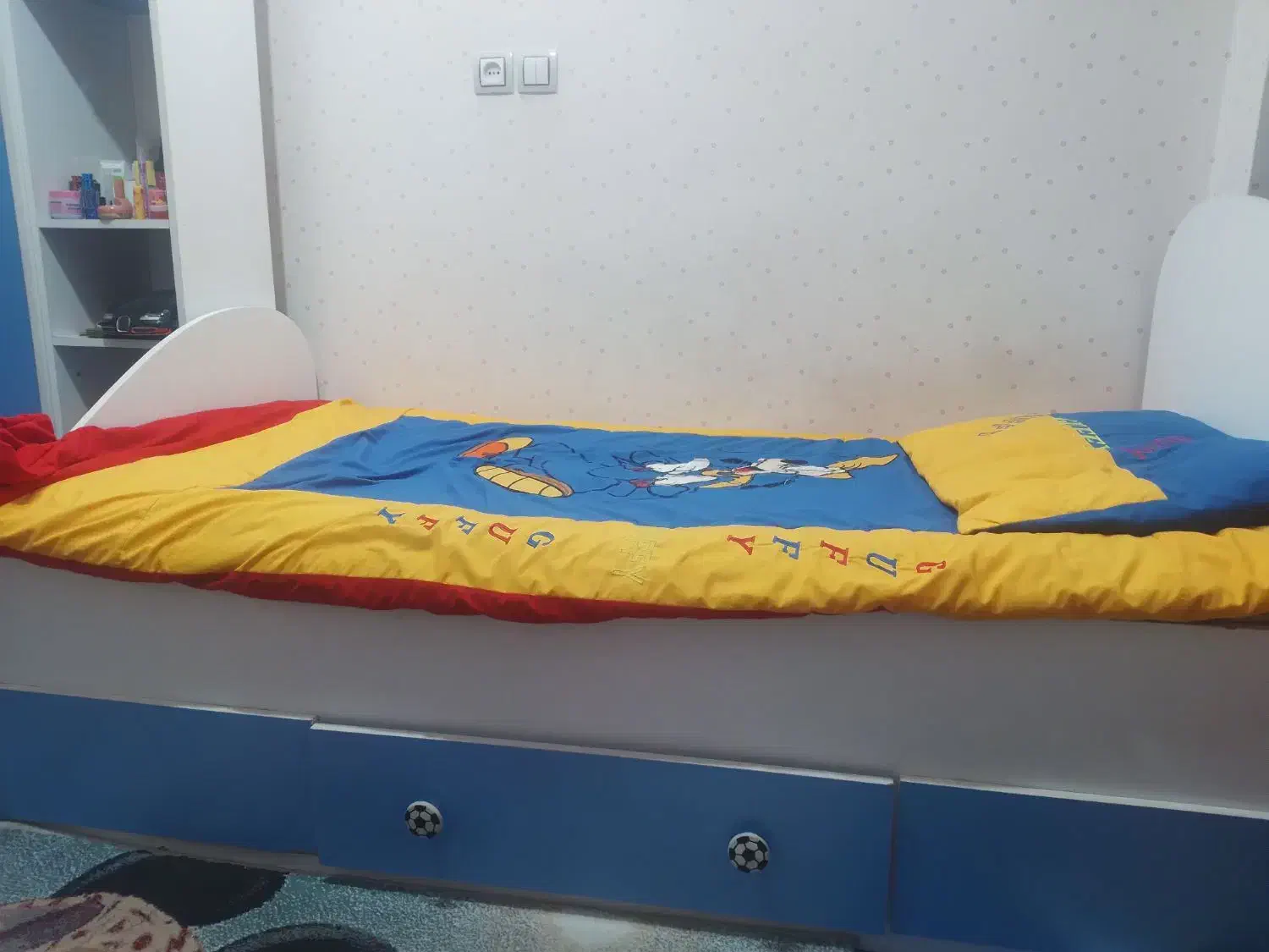 تخت وکمد کودک ونوجوان|اسباب و اثاث بچه|سبزوار, همت|دیوار