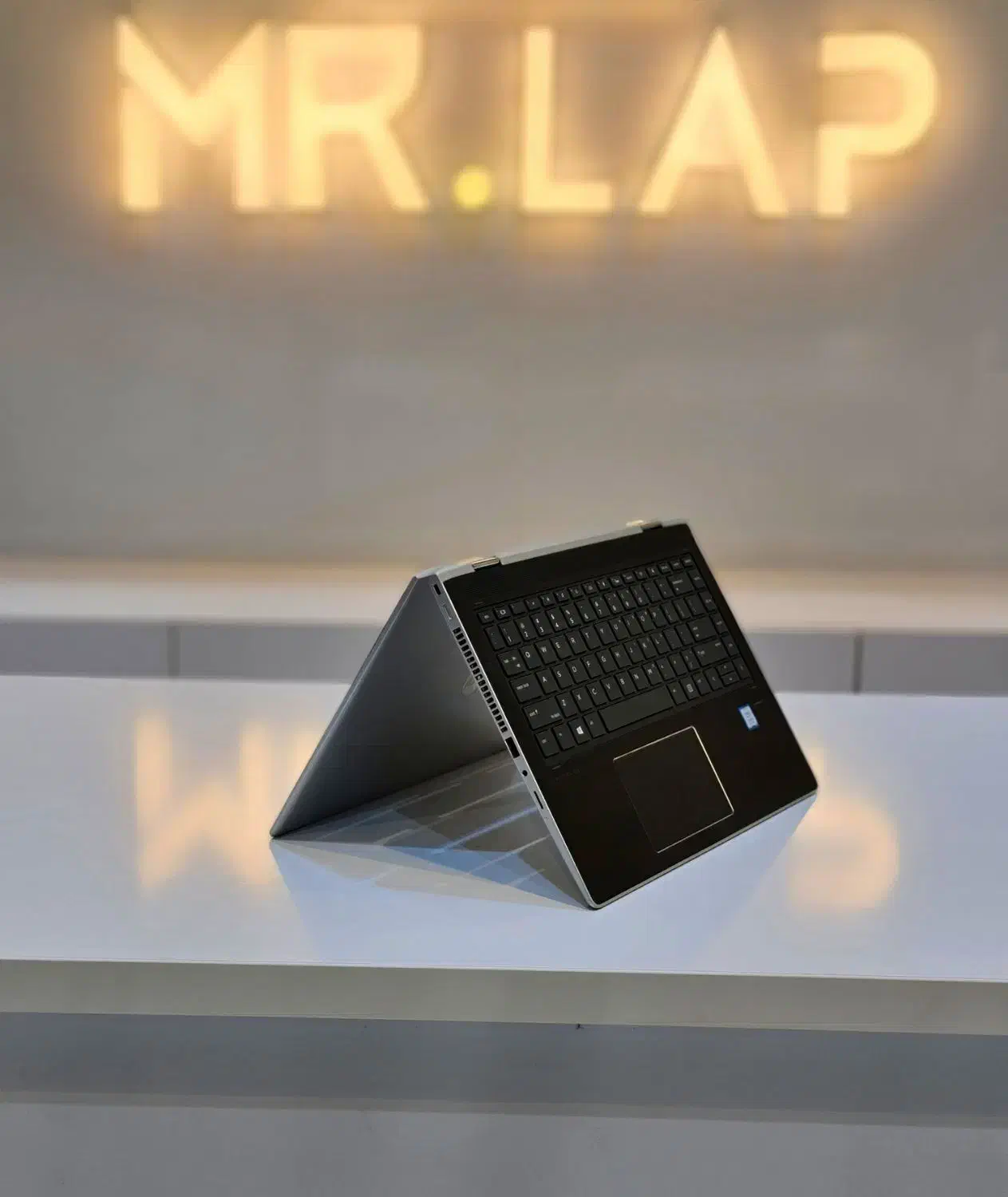 لپ تاپ لوکس HP 440 X360 صفحه تاچ تبلت شو i5 نسل 8|رایانه همراه|شیراز, عفیف‌آباد|دیوار
