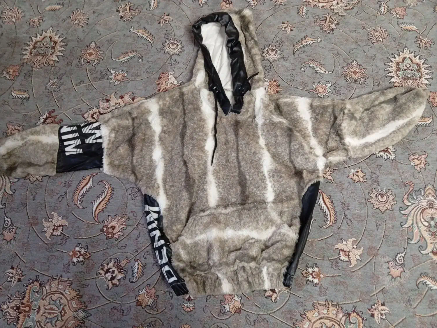 هودی پشمالو بچه گانه|کفش و لباس بچه|ورامین, شهرک مدرس|دیوار