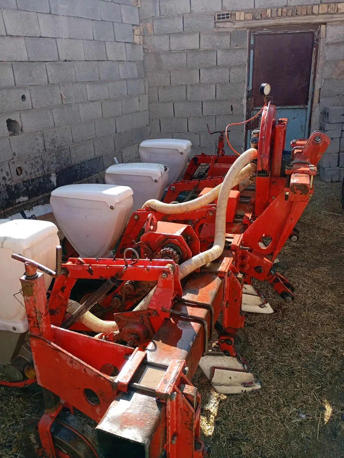 ذرت کار پنوماتیک|ماشین‌آلات صنعتی|داران, |دیوار