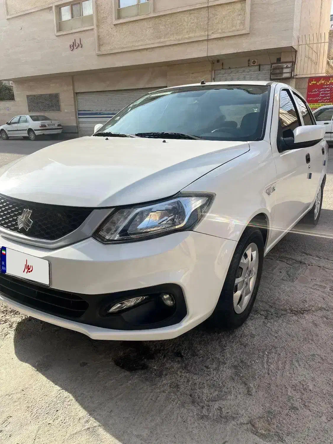 ساینا مدل ۱۴۰۳درحد صفر|خودرو سواری و وانت|شیراز, عادل آباد|دیوار