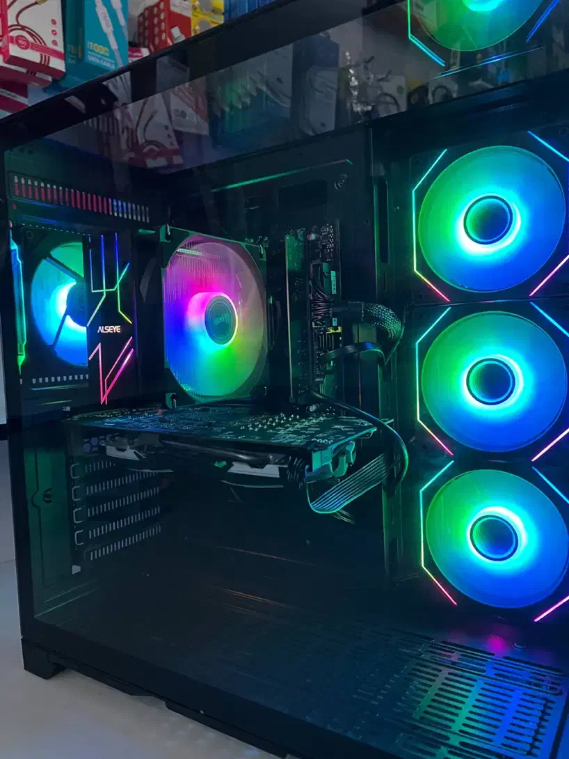 کیس گیمینگ Odin|رایانه رومیزی|تربتحیدریه, کاشانی|دیوار