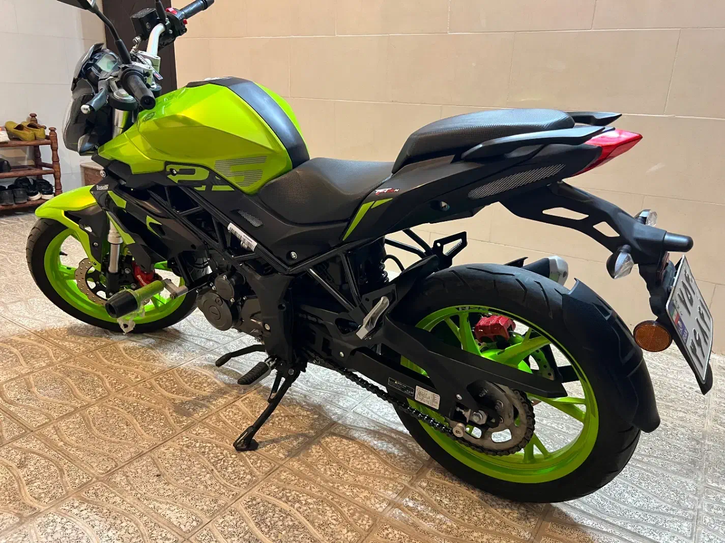 موتورسیکلت بنلی ۲۵۰ تک سیلندر فسفری|موتورسیکلت|بسطام, |دیوار