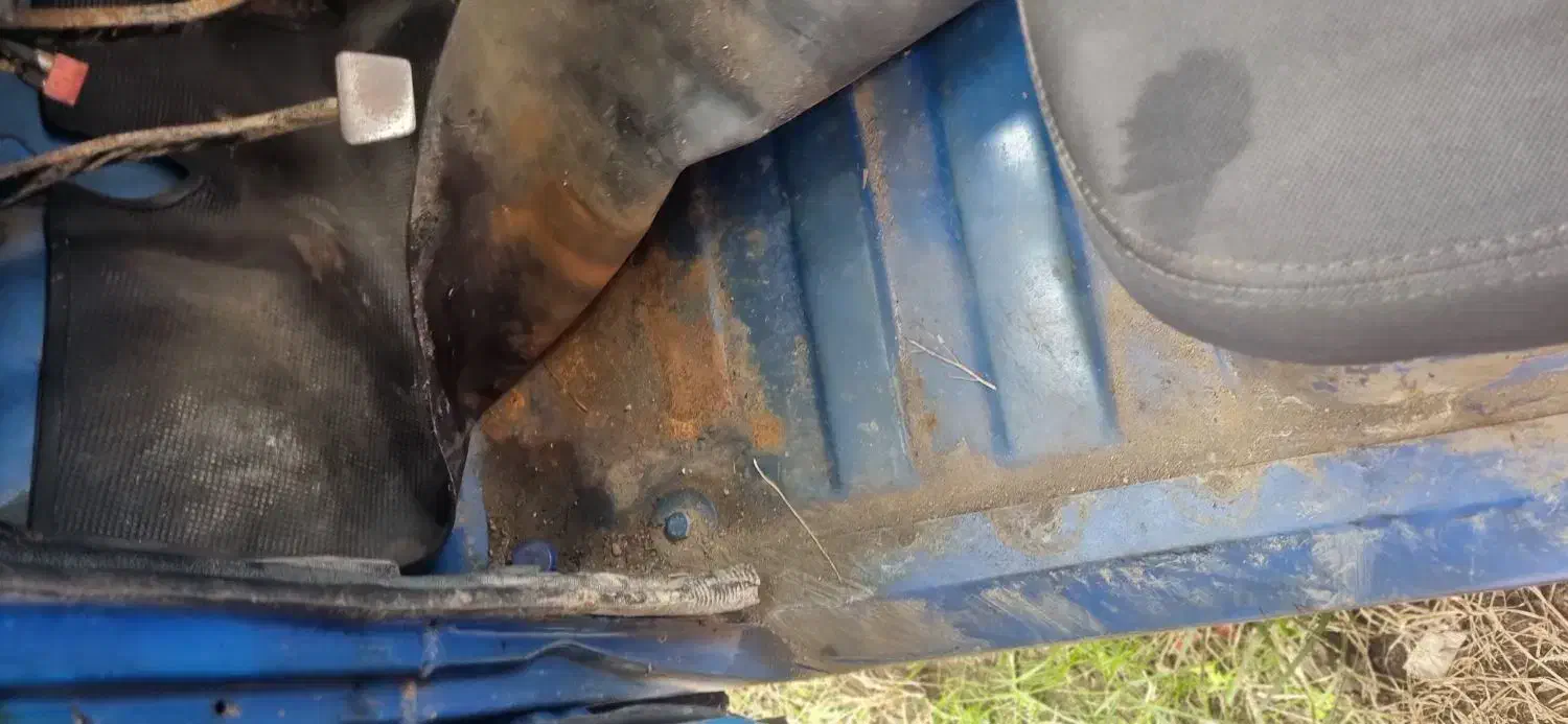 نیسان ۸۱|خودرو سواری و وانت|سنگر, |دیوار