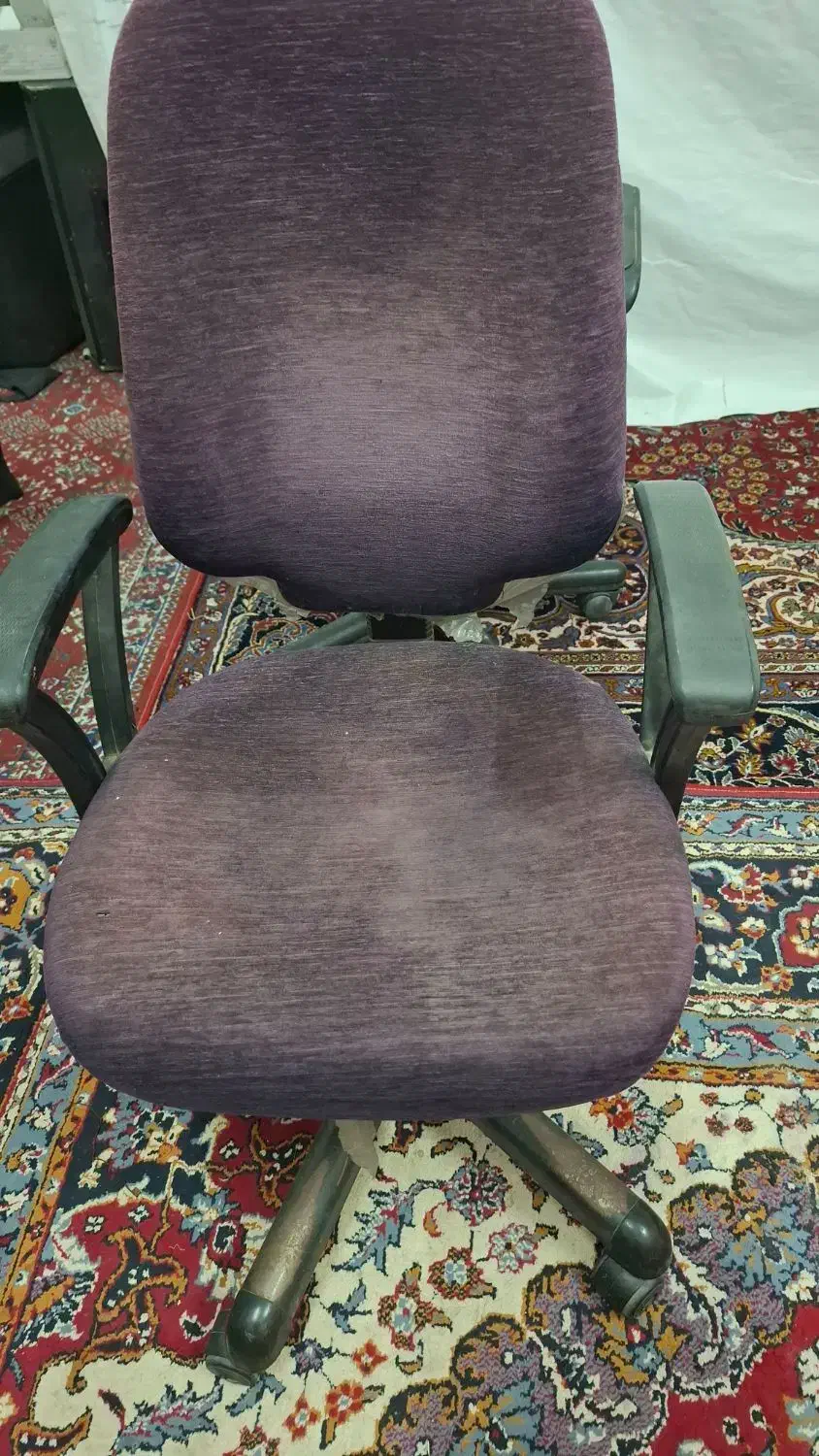 صندلی چرخ دار|صندلی و نیمکت|بم, |دیوار