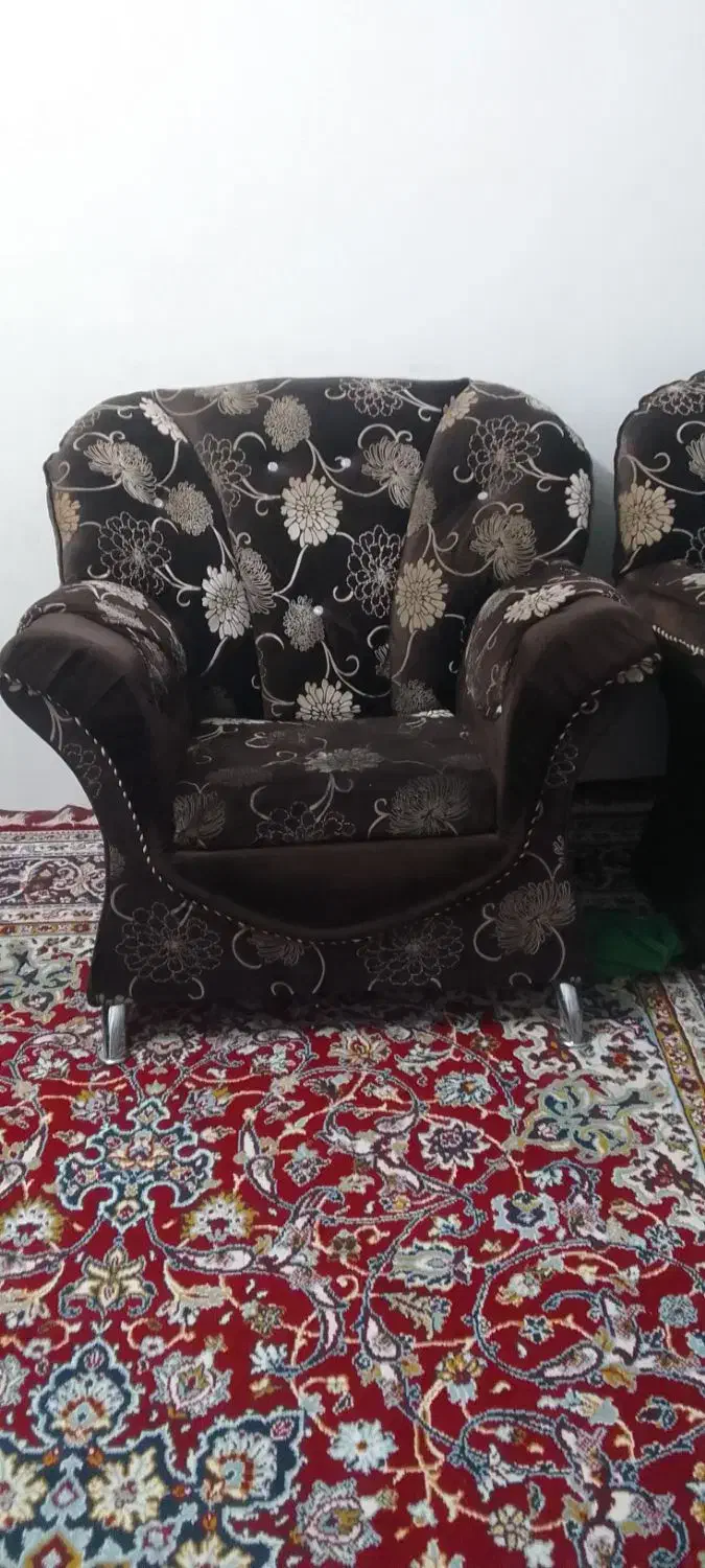 مبلمان راحتی دست دو هفت نفره .کارکرده .|مبلمان خانگی و میز عسلی|بردسکن, |دیوار